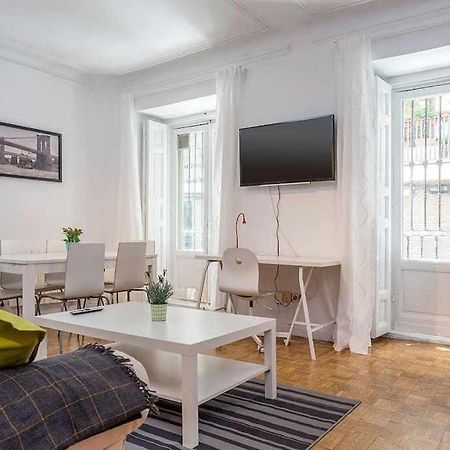 Apartamento Confortable En Atocha Apartment Madrid Exterior photo