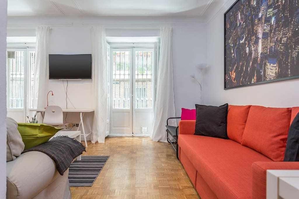 Apartamento Confortable En Atocha Apartment Madrid Exterior photo